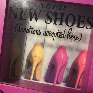 Need shoes money bank 💓